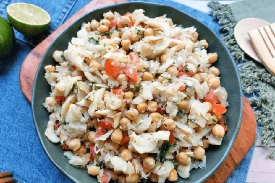 Salada de Grão de Bico com Bacalhau