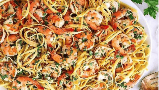 Linguine com Camarão e Alho